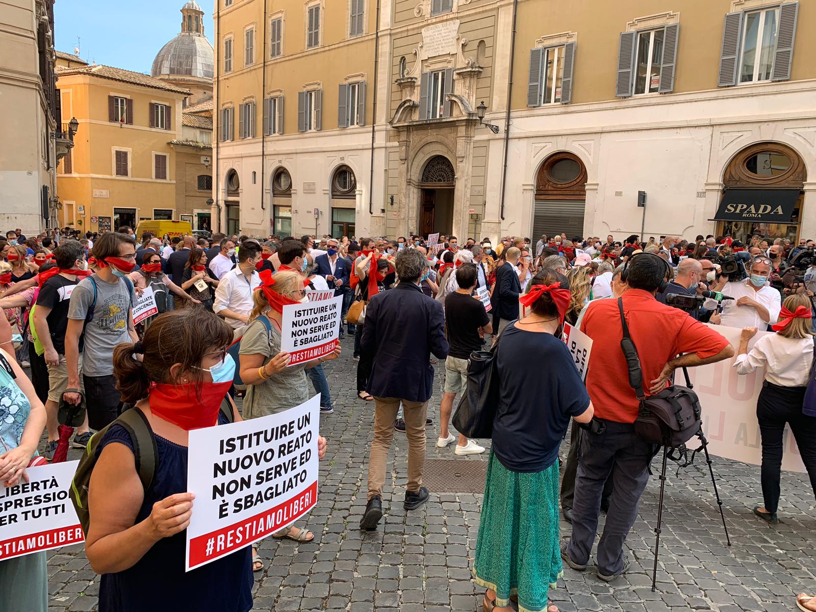 COMUNICATO STAMPA Omofobia, Pro Vita e Famiglia: “Parole Marrazzo dimostrano cosa diventerà Italia" 1