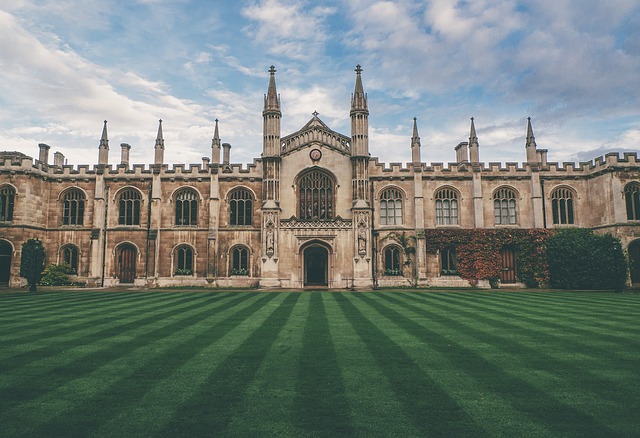 DAL MONDO - Università britanniche vietano la “cancel culture”, ma solo sotto costrizione 1