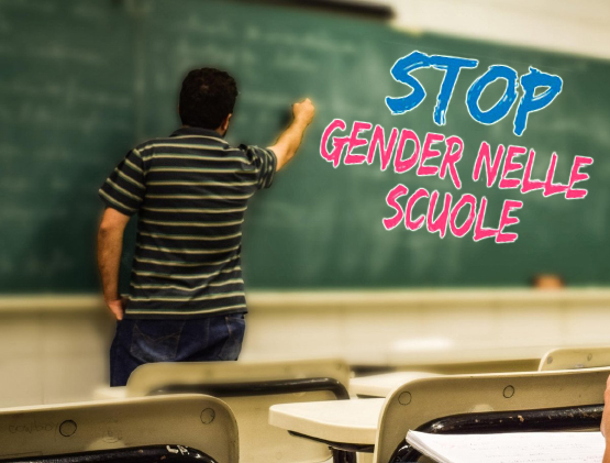 Non si piega al gender, docente sotto attacco 1