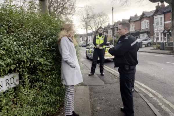 FLASH - Regno Unito. Donna arrestata perché pregava in silenzio davanti a clinica abortista 1