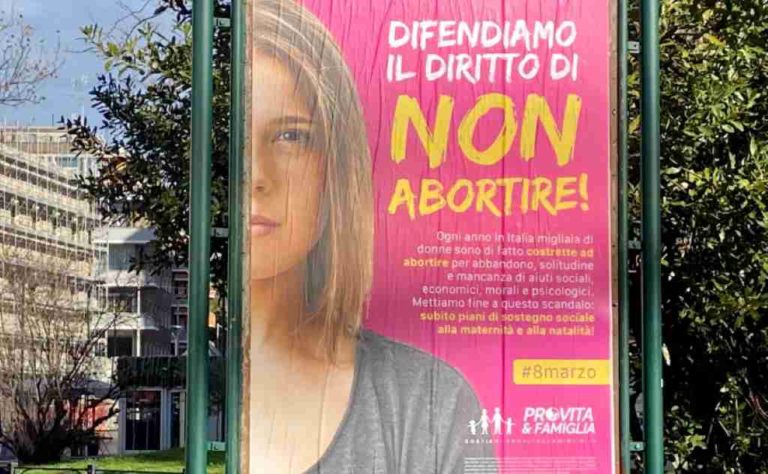 A Imola i politici chiedono la rimozione dei nostri manifesti sul diritto a non abortire, ma non ci fermeremo 1