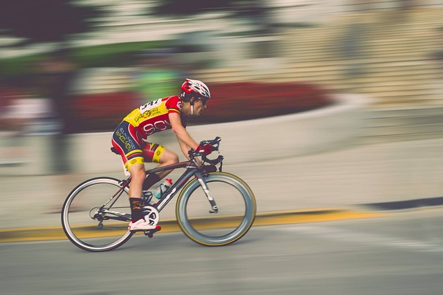 Federazione britannica ciclismo vieta a trans di competere nella categoria femminile 1