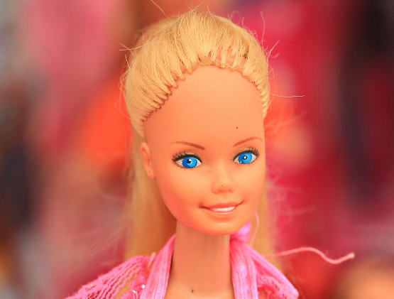 Barbie è un film per bambini o l’apoteosi del relativismo? 1