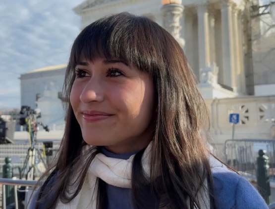 La detransitioner Chloe Cole contro un ospedale: ecco come l'hanno indotta alla transizione. E arriva una legge. . . 1