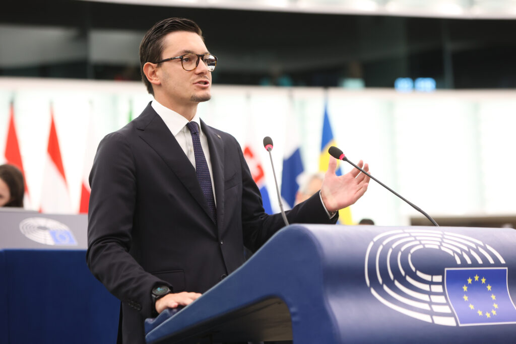 Risoluzione abortista del Parlamento Europeo. Inselvini: «Vergognosa. Noi attaccati pubblicamente solo perché contrari» 1