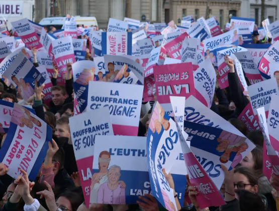 Fine Vita. Il vento del cambiamento parte dalla laicissima Francia? 1