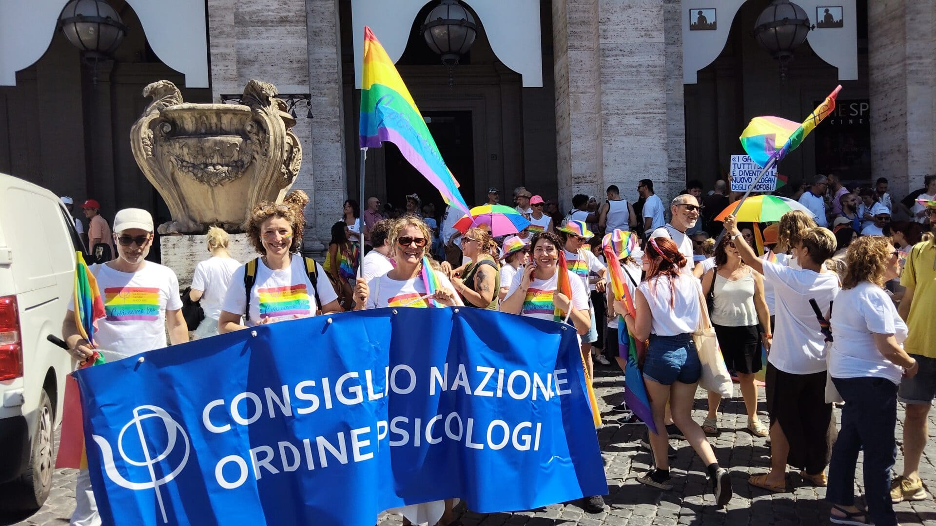 Non solo pediatri. Dagli psicologi ai servizi sociali: gli Ordini si piegano all’ideologia Lgbt 1