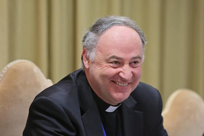 Ecco cosa ha detto monsignor Pegoraro (Pontificia Accademia per la Vita) sul suicidio medicalmente assistito 1