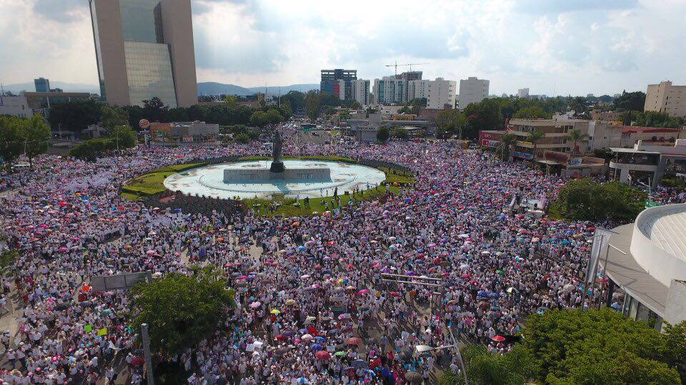 Per la famiglia, in Messico, marcia 1 milione di persone 1