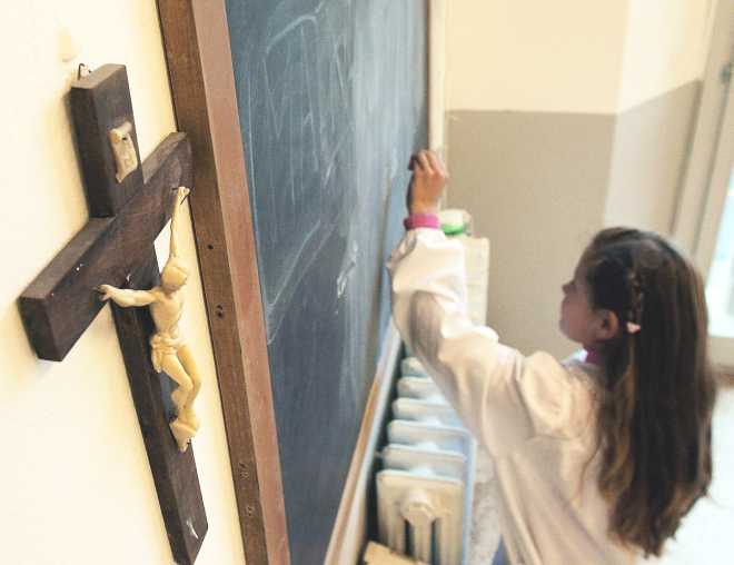 Olanda, scuole cattoliche insegnano cultura gender ed i basilari della masturbazione 1