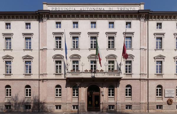 Consiglio provinciale di Trento: discussione ddl omofobia rinviata al 2016 1