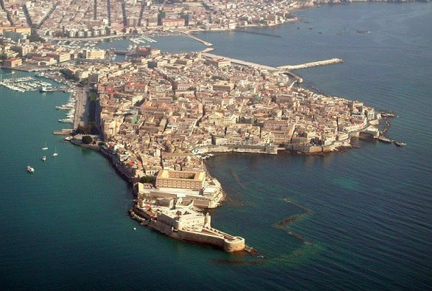 Siracusa, omosessualismo a scuola