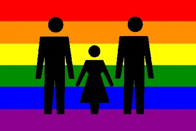 Il sindaco di Coriano blocca adozione gay 1