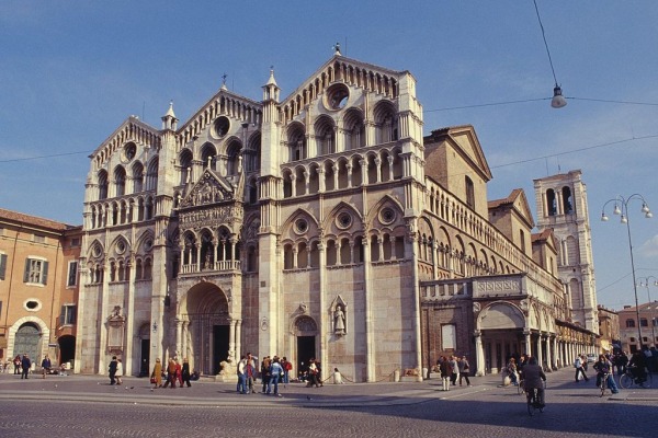 Con il Vescovo di Ferrara a difesa della vita contro l’aborto 1