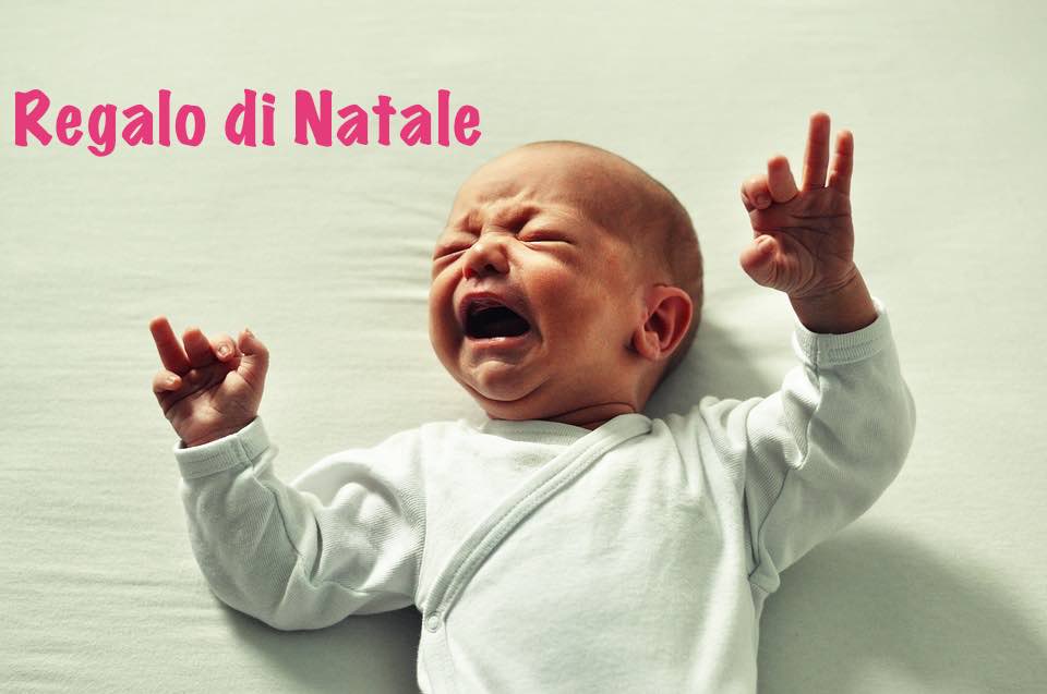 bambino_neonato_pianto_utero