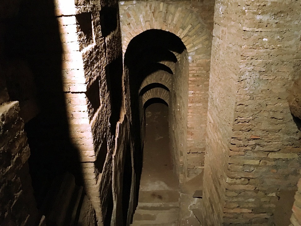 catacombe_omofobia_pusceddu_gender_Cagliari