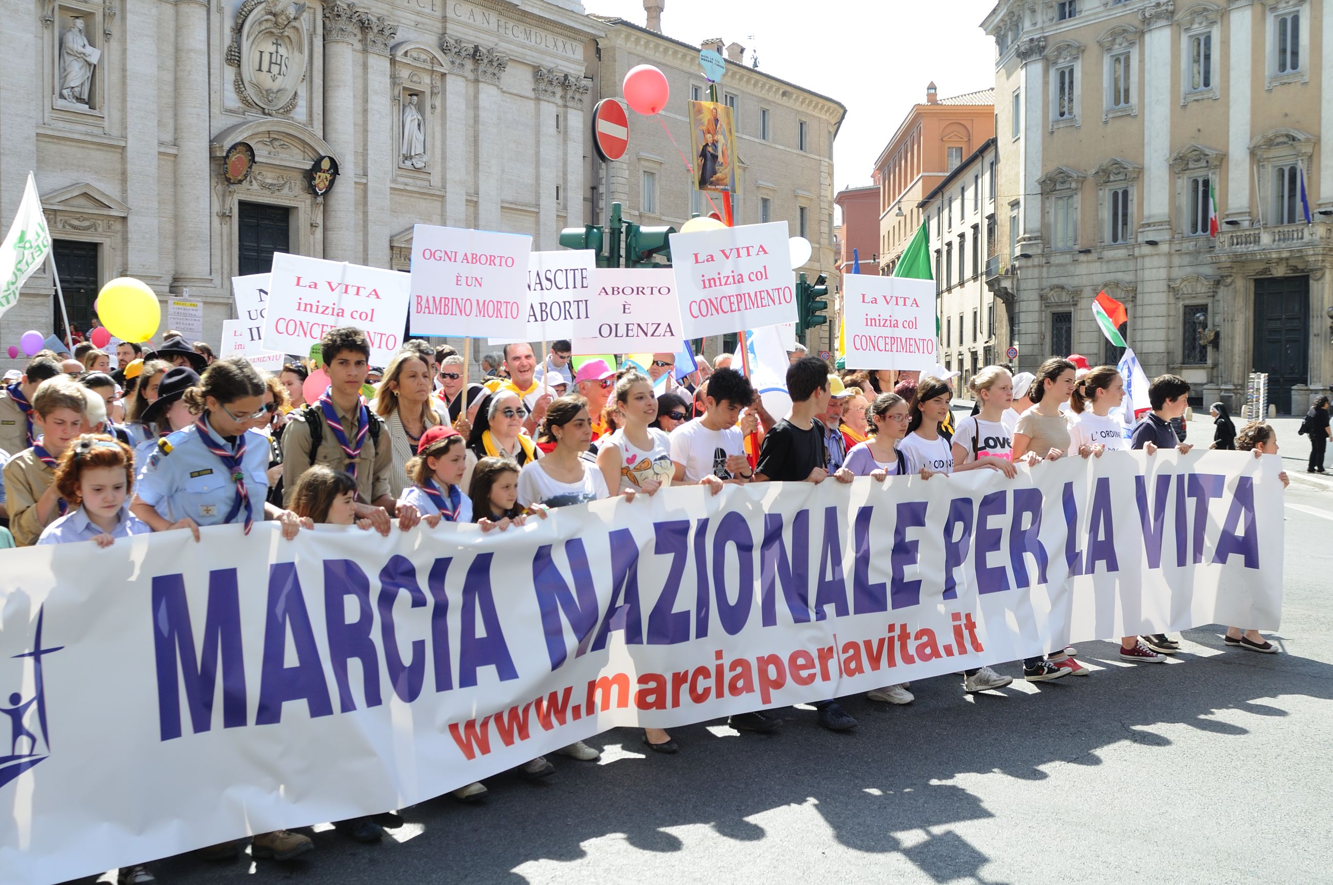 marcia_per -la-vita_nazionale_vita_2012_agnoli