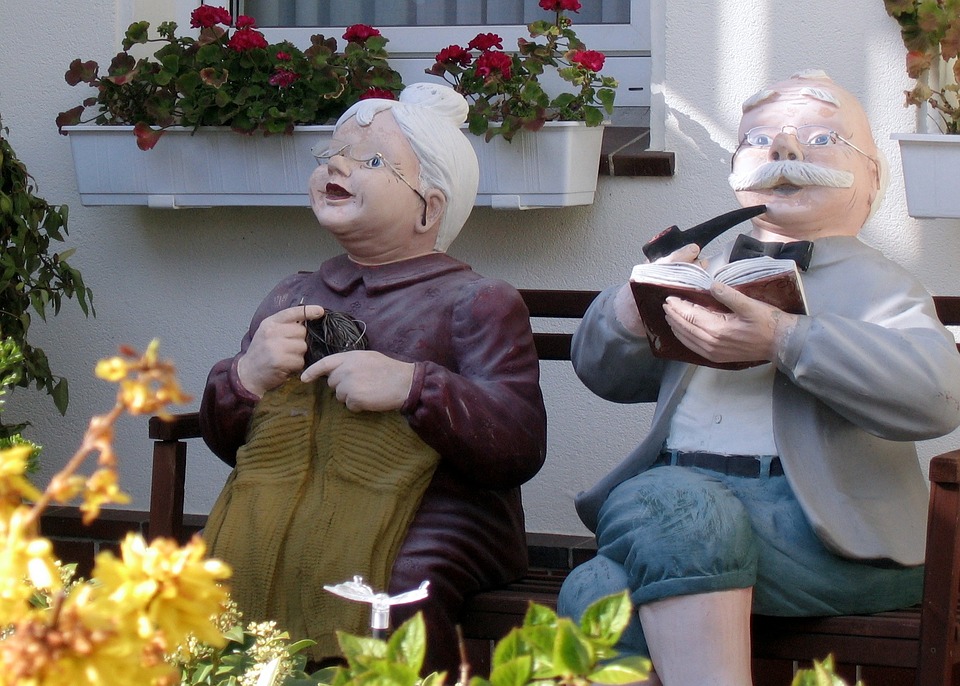 nonni_anziani_bambini_nipoti_famiglia
