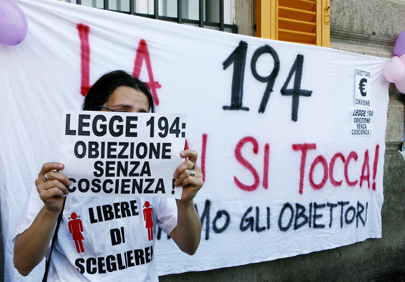 Aborto - In Italia nuovo attacco all'obiezione di coscienza 1