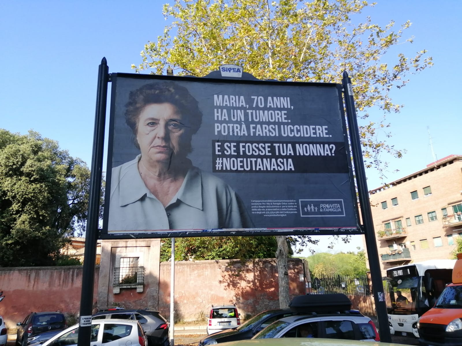 Campagna contro l'eutanasia a Roma